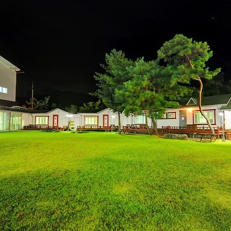 Sungbo Youth Hostel Mungyeong Exteriér fotografie
