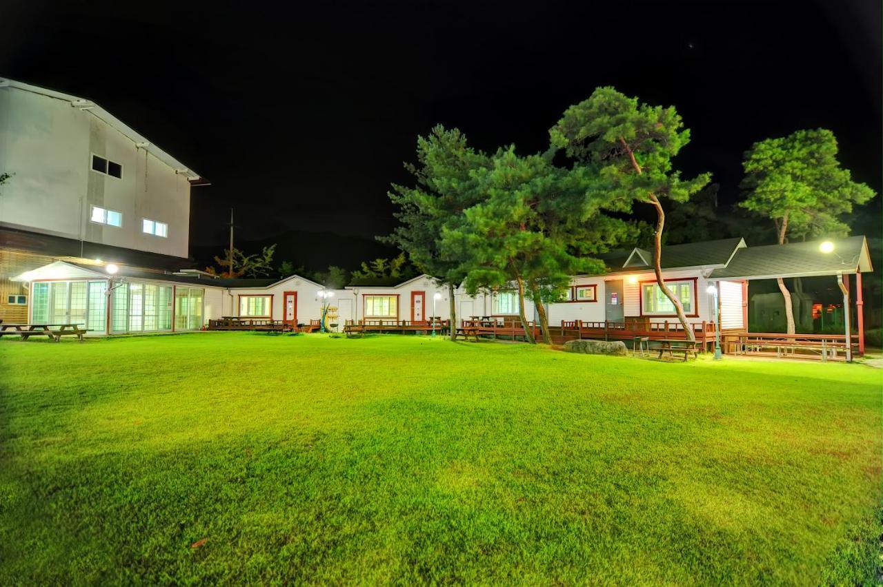 Sungbo Youth Hostel Mungyeong Exteriér fotografie