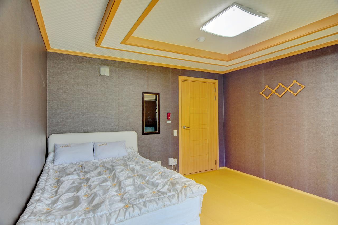 Sungbo Youth Hostel Mungyeong Exteriér fotografie