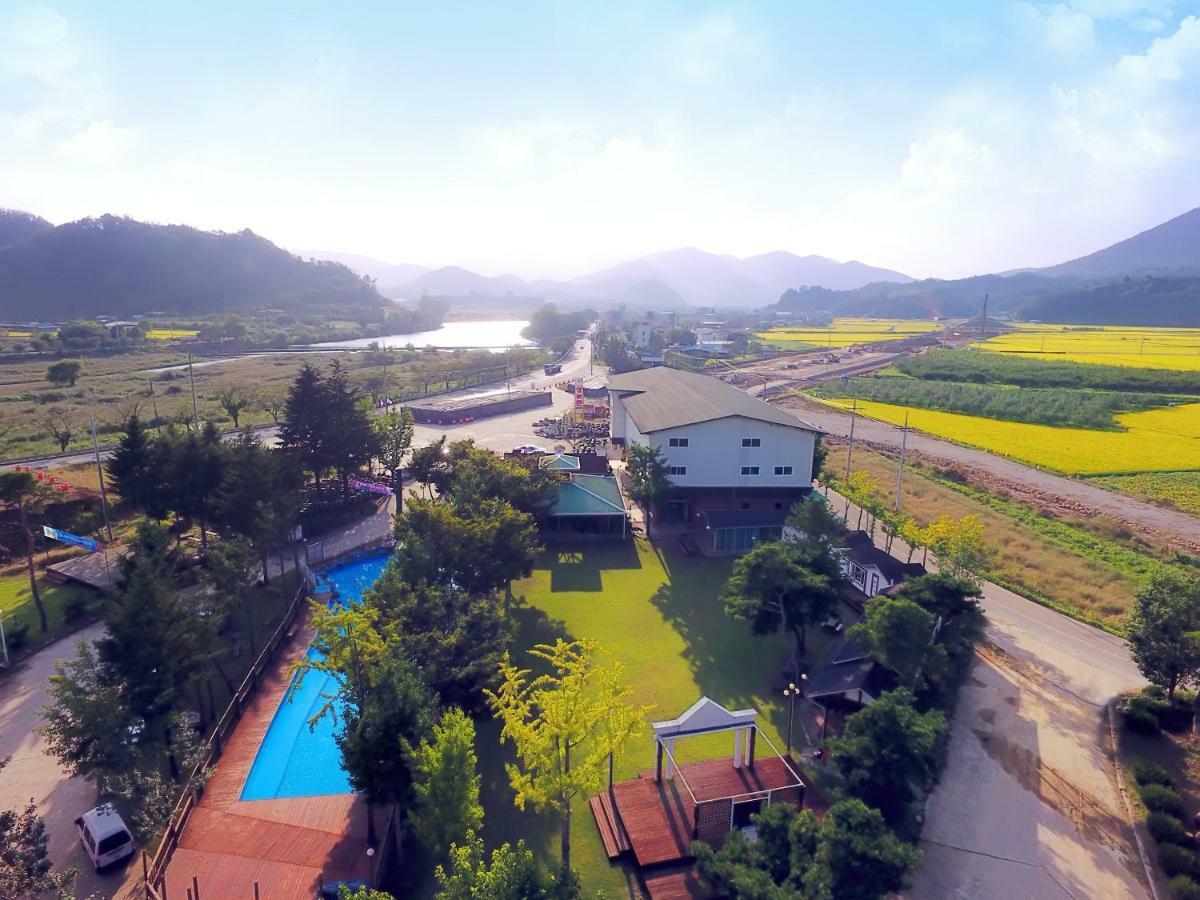 Sungbo Youth Hostel Mungyeong Exteriér fotografie
