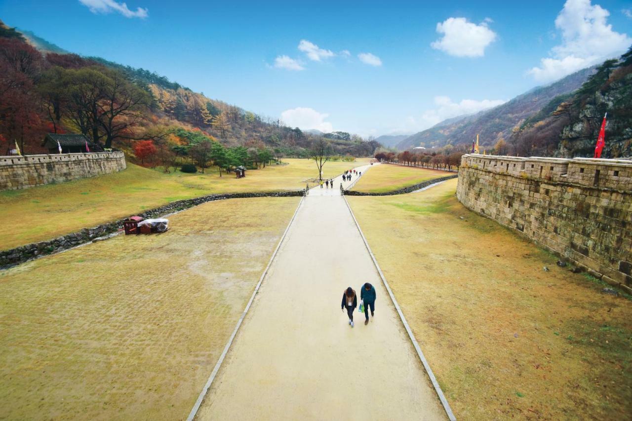 Sungbo Youth Hostel Mungyeong Exteriér fotografie