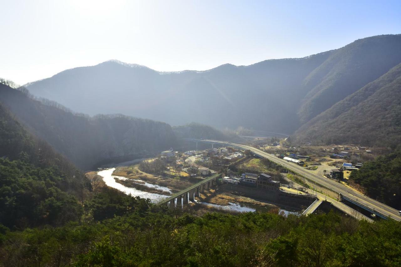 Sungbo Youth Hostel Mungyeong Exteriér fotografie